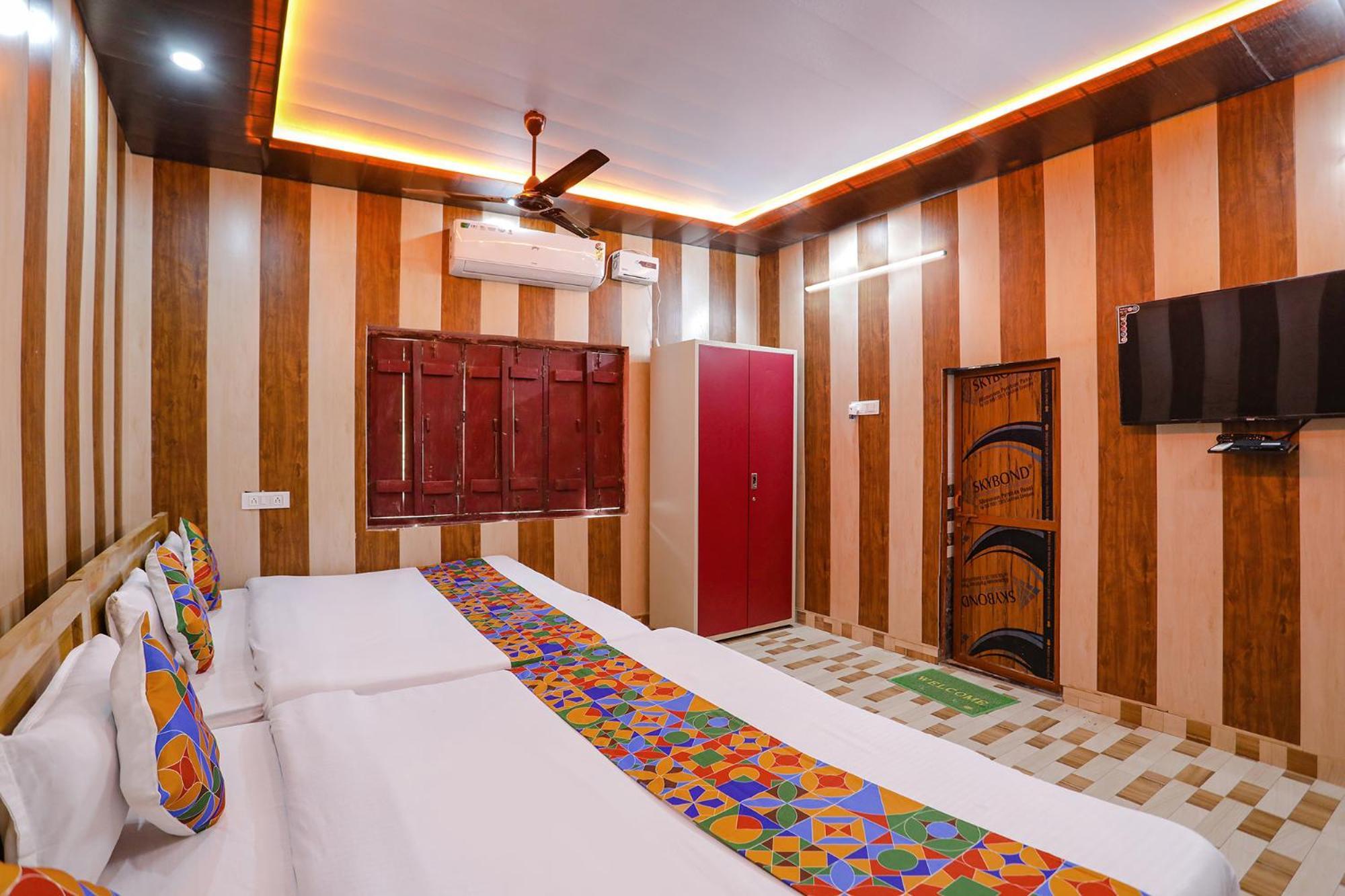 فندق Fabexpress Shree Ram Aadhar 900 Mtr From Ram Mandir Ayodhya المظهر الخارجي الصورة